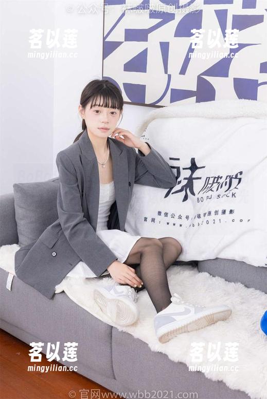 BoBoSocks袜啵啵 - 腿控的福利！小甜豆的黑丝大腿袜（脚尖透明款）头条曝光，免费下载来啦！
