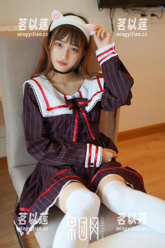 GIRLT果团网 - 松果儿教你怎么玩转美脚，全套图片让你意犹未尽！