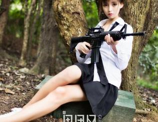 GIRLT果团网 – 王语纯比基尼写真：随便下载，就像买一送一的快乐！
