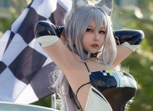 短裙风暴！KANEKO_咔喵的最新图库，简直是眼福。
