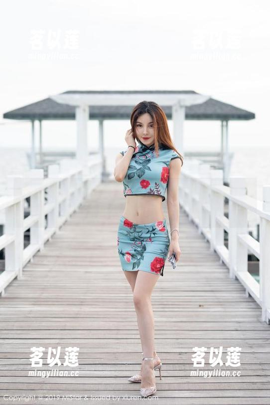 MiStar魅妍社 - 原图版：糯美子Mini在丝袜里留下的微妙气息