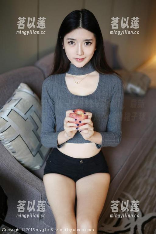 MyGirl美媛馆-豆baby MyGirl美媛馆 - 豆baby又来了,最新连衣裙时刻——你准备好成为她的裙子球迷了吗?