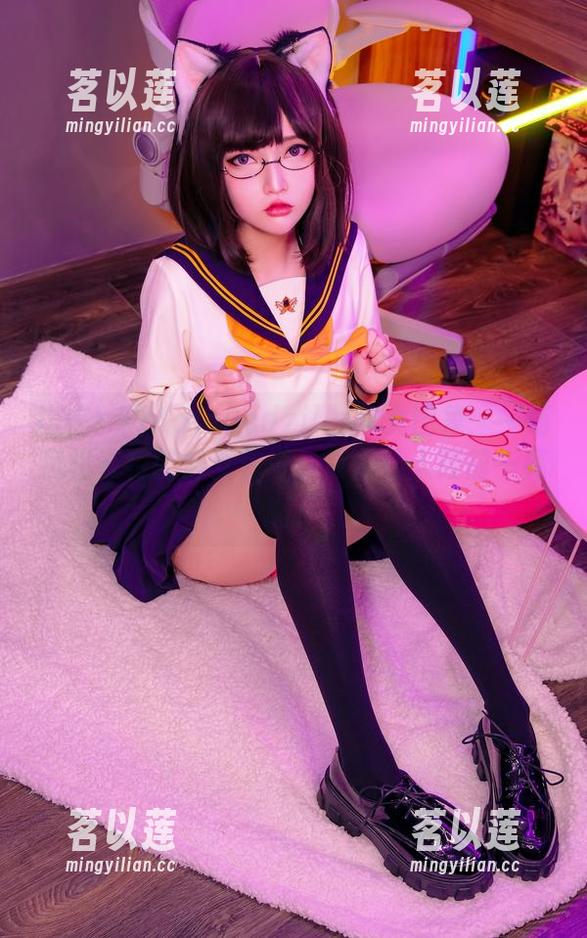 探秘！PotatoGodzilla修女图集：一场风格奇特的修女传奇，真是让人眼前一亮啊！