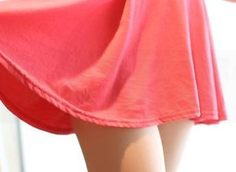ROSI写真 – 不止校服而已：杨晨晨私拍图集里的那些调皮瞬间