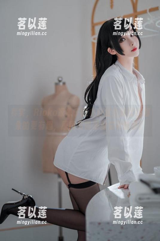 Rioko凉凉子 其实,Rioko凉凉子的办公室生活比我想象的更有趣,原图和图册里总有惊喜!