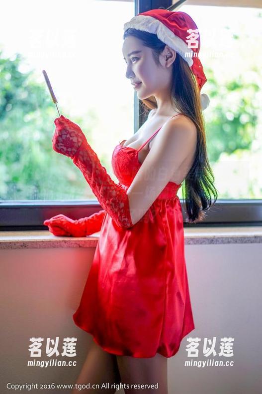 TGOD推女神 - 白一晗的白色美学：合集更新中，准备好迎接一场视觉的“白色狂欢”了吗？