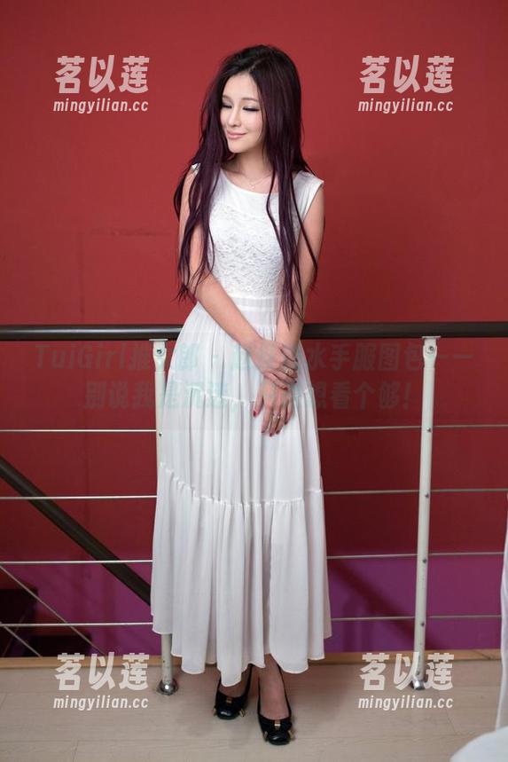 TuiGirl推女郎 - 赵惟依水手服图包——别说我是沉迷，只是想看个够！