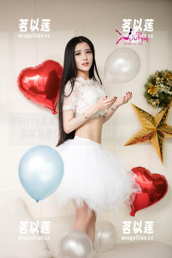 UGirls尤果网 - Mikka涵涵的白色图包：你以为是空灵，其实是白色的小调皮！