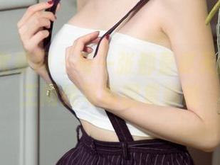 UGirls尤果网 – 每一张都是夏天的仪式：王雨纯写真图集解锁