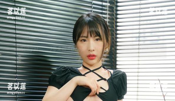 精选Uhye(이유혜)带来的“DeepmoreOffice”，工作也是一种艺术