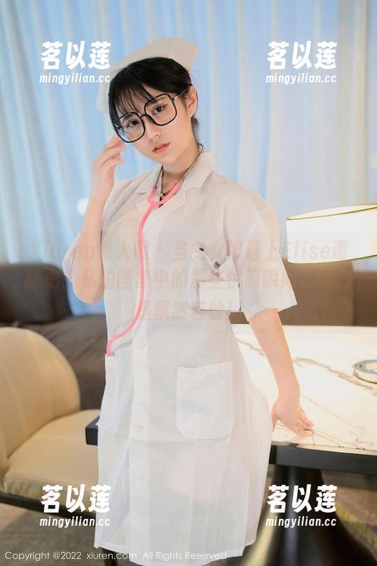 Xiuren秀人网 - 当兔女郎遇上Elise谭晓彤：私拍图集中的那些优雅瞬间，真的是飘然若仙！