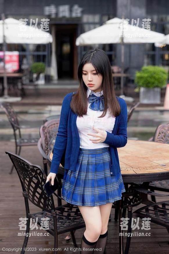 Xiuren秀人网 - Mieko林美惠子校服私房合集：让你在课本中找到浪漫！