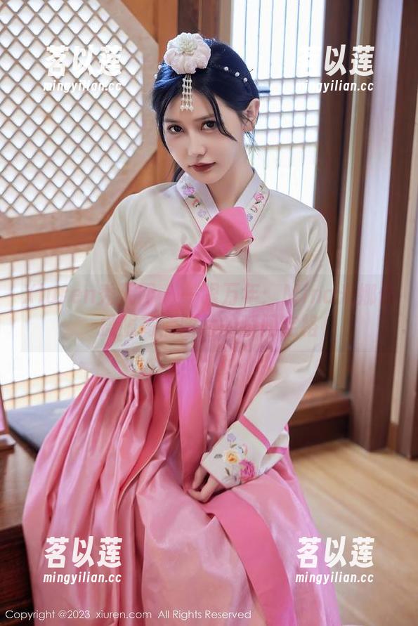Xiuren秀人网 - 一眼万年：Mina米娜体操服高清图片的瞬间定格