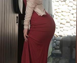 Xiuren秀人网 – 谁能想象，baby嘉茵的制服在高清图片中竟然有如此魔力！