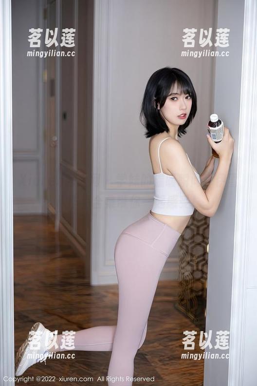 Xiuren秀人网 - 学妹的温暖瞬间，伊雪儿作品合集带你一起感受！