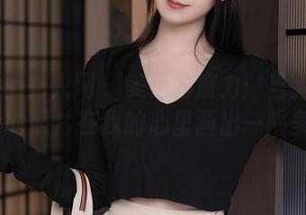 Xiuren秀人网 – 美足的魔力：当大橘BBKira的照片在我的心里画出一幅美图！