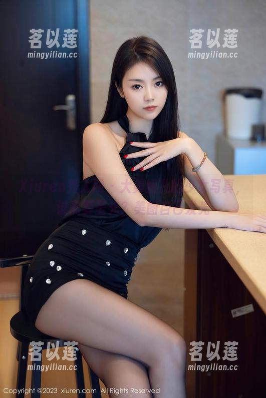 Xiuren秀人网-大美妞儿 Xiuren秀人网 - 大美妞儿的少女写真,谁需要圣光?美图自己发光