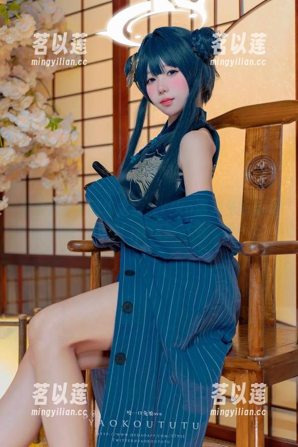 黑凌波&小剧场之旅：Yiko湿润兔的免费写真，快来围观这部‘兔’戏！
