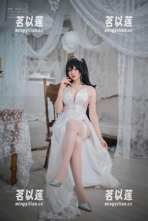 nyako喵子大魔王 nyako喵子大魔王的户外独白:全集让我心痒,别问,原图好看到不行!