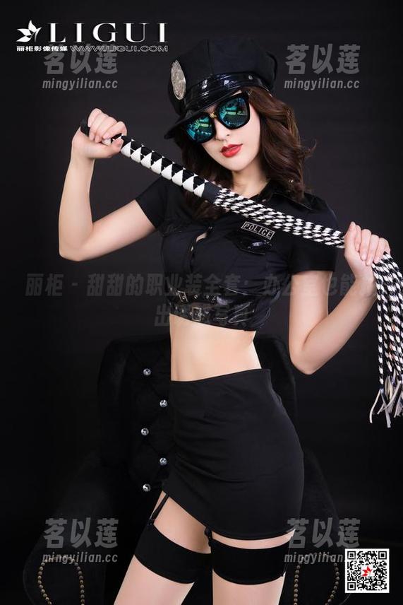 丽柜 - 甜甜的职业装全套：办公室也能拍出诱惑写真
