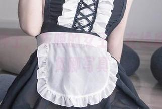 日常的绅士，夜晚的女王：在线欣赏你的负卿写真