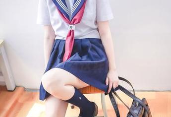 兔玩映画强势更新：长门鲨神子和病娇女友，居然有这样的早晨！