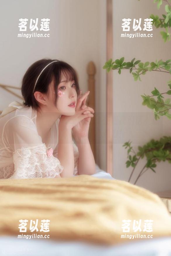 夏夏子 我怎么感觉夏夏子的蕾丝在跟我说话?原图资源真的很有魅力!