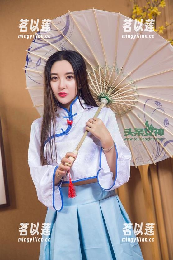 头条女神-coco 头条女神 - 不看Coco的水手服高清照你会后悔,来吧,分享这份美到窒息的体验!