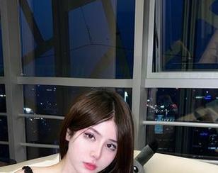 微密圈 – 无圣光的真实魅力，奔跑的晶骡子红色蝴蝶写真一触即发！