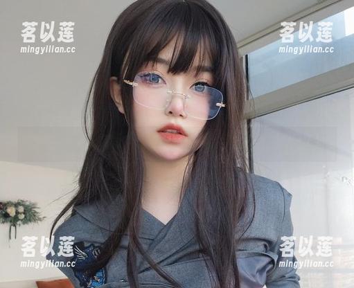 女主K的主人的女仆原图：全新视角下的女仆魅力