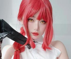女主K的白丝兔女郎定制写真，糖分过高小心掉入蜜罐！
