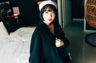 浴缸里的孙乐乐(손예은)：一场不可思议的图库下载之旅