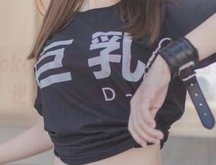 宅夏yoko的精致宅生活：日常图集带你逆袭，谁说家就是这样？
