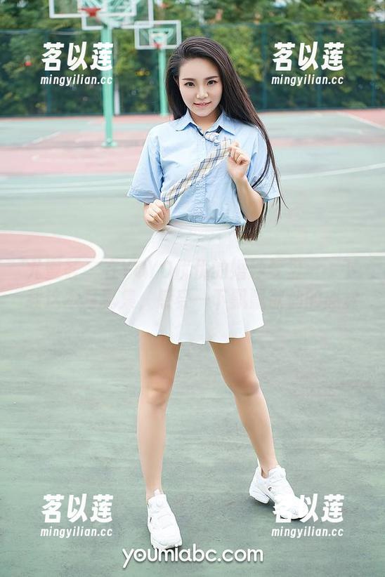 尤蜜荟 - 在YOYO优优的婚纱梦里——下载这本写真集，感受一下飘飘欲仙的感觉