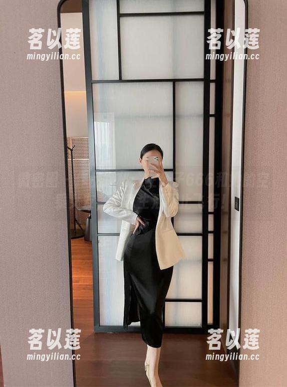 微密圈 - 作品揭秘：左公子666和她的空乘女友，居家生活不止飞行！