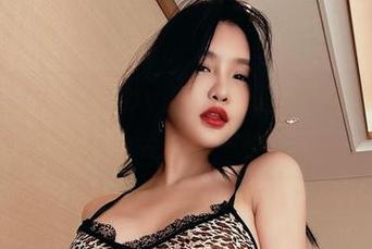 微密圈 – 张鑫baby的写真资源，纯情小妹也不过是伪装的另一种说法？