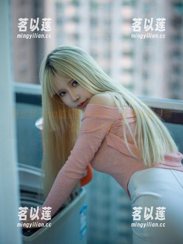 抱走莫子aa的银护士风采：无圣光图集带你一路走调
