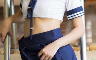 推女神 – Kiren_程程程最新图包：网袜和她的组合，简直是视觉的狂欢！