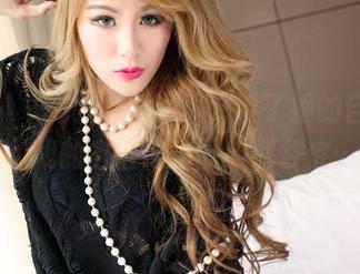 推女神 – 雪Baby写真：看了她的自拍原图，我的自信心瞬间跌到谷底……