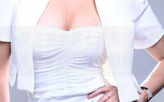 推女郎 – 梦里有个李七喜和她的奶牛，快来看看这个写真图包！