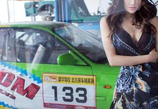 推女郎 – 图库中的泳衣秀，王馨瑶又给我们带来了什么惊喜？