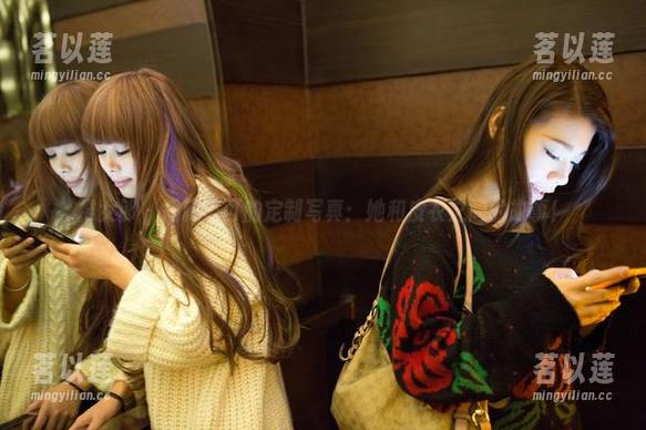 推女郎-黄可 推女郎 - 揭秘黄可的定制写真:她和皮衣之间的故事!