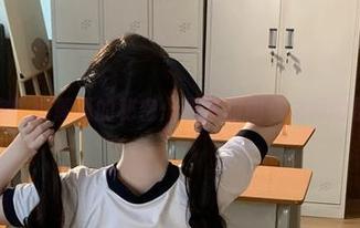 窥探是你的阿薰呀的秘密：原图跟图包之间的那点故事