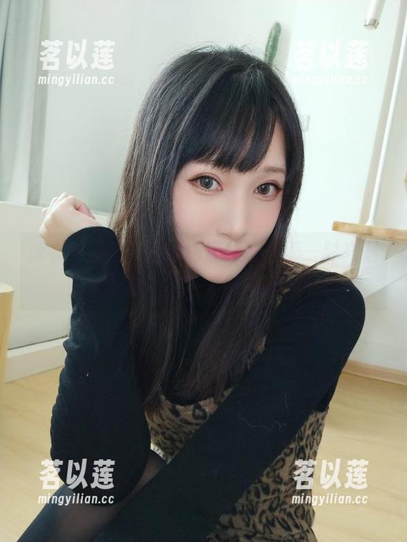 泳衣太好看，是定制还是设计师一时兴起？来看看木之本果的绝美作品！