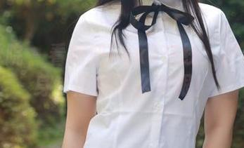 模范学院 – 看妞妞koko在线：护士大变身，居然这么养眼！