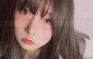 牛仔裤与次屁啦的最新写真集：这组合简直是如梦似幻，梦回青春！