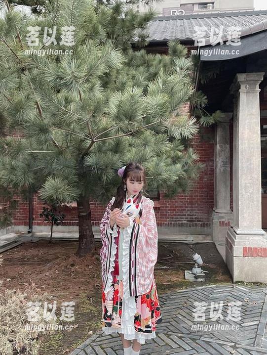 白丝乐趣大揭秘：在线“泥泥汝”的异彩纷呈