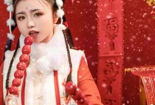 咸鱼外骨骼装甲：爆机少女喵小吉的独一无二，下载之前先准备好你的眼睛！