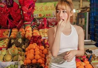 爱丝 – 欣杨的连衣裙动了，图库里的高清画面太撩了，心里真是个小鹿乱撞