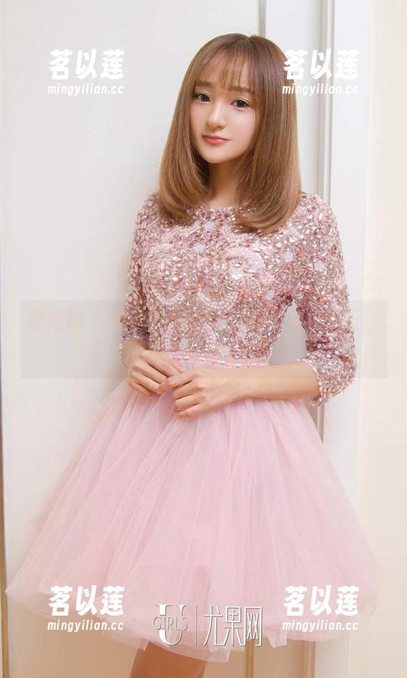 爱尤物-韩静安 爱尤物 - 韩静安写真集:女神范儿满分,又多了些真实感。